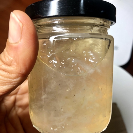 Yến tươi chưng thủ công - vị lá dứa - chai 100ml