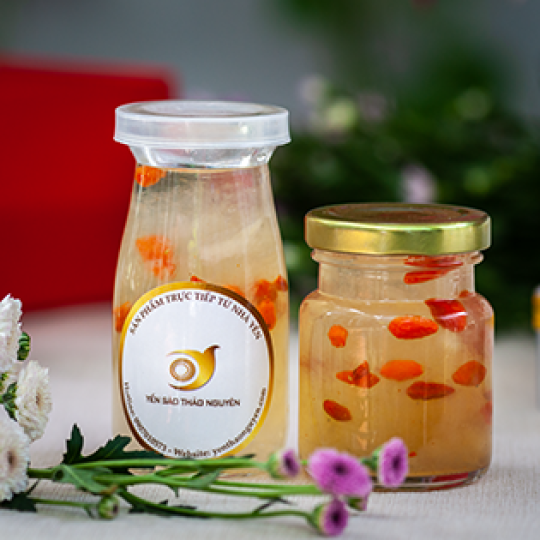 Yến sào chưng thủ công - vị nhãn nhục - chai 100ml